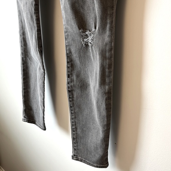 Gap Resolution True Skinny distressed grey jeans - Picture 3 of 4
